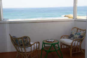 Amazing Panoramic Beach View in Caparica (T1)